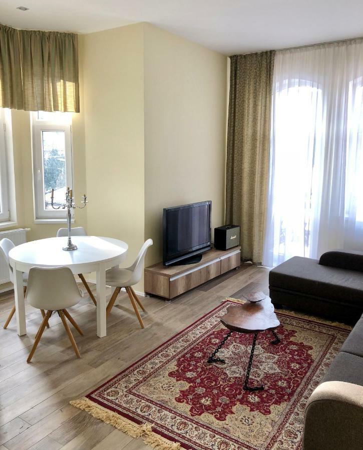 Apartman Marcello เตรนชิอาสกี เตปลิตเซ ภายนอก รูปภาพ